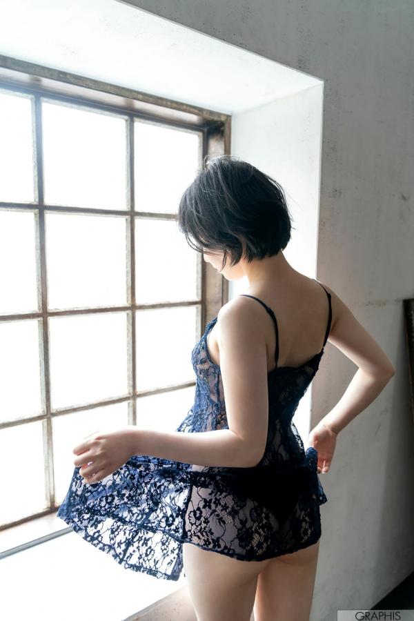    Graphis_ 初脱ぎ娘 No.171 三宮つばき Tsubaki Sannomiya 户外清新度假风与私房写真气质集锦第25张图片