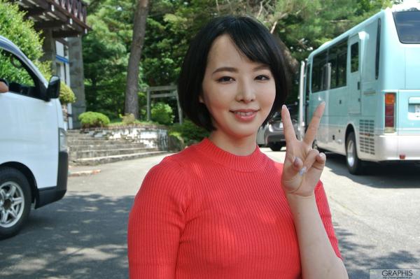    Graphis_ 初脱ぎ娘 No.171 三宮つばき Tsubaki Sannomiya 户外清新度假风与私房写真气质集锦第42张图片