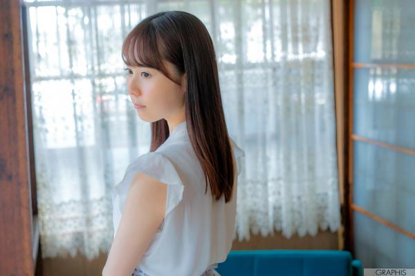    永瀬みなも《Clear》高清写真集，清纯甜美私房系列，展现清新诱惑与治愈气质，Graphis精品推荐第33张图片