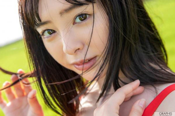    Graphis小仓由菜《Yunacent Cute》写真集：清纯少女户外休闲风，元气满满甜美治愈瞬间第3张图片
