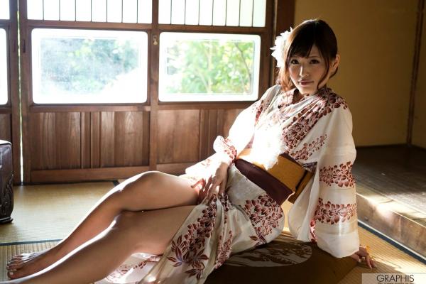    立花陽未《We Rise》精美写真：居家私房清新衬衫诱惑，定格治愈系女神优雅时刻第7张图片