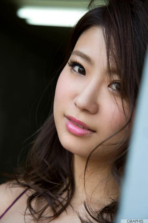    Graphis深田奈奈《Natural-Busty-Girl!》户外洗车比基尼泳装性感写真第52张图片
