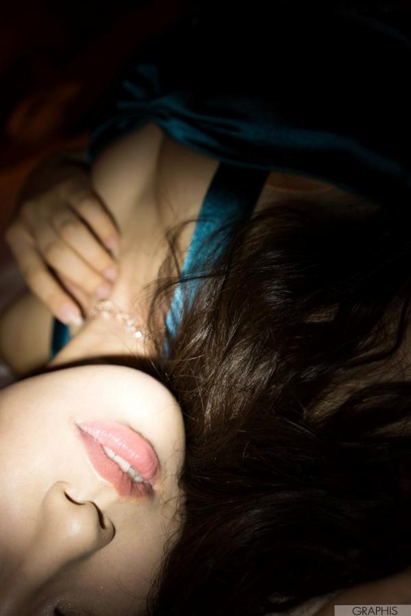    Graphis_市川まさみ(Masami Ichikawa)私房写真：清纯甜美与居家慵懒的绝美诱惑，展现完美气质与迷人曲线[92P]第89张图片
