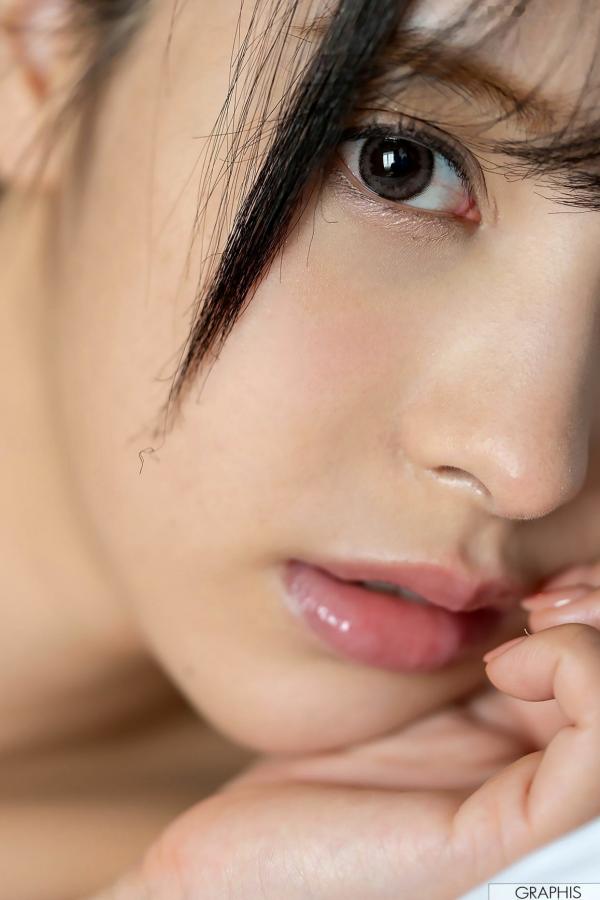    Graphis 桃乃木かな(桃乃木香奈) 写真集《Sign》室内私房与唯美户外旅拍 极致性感身材与清纯治愈系女神写真[55P]第2张图片