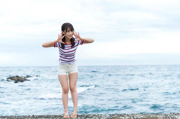    Graphis 桃乃木かな(桃乃木香奈) 写真集《Sign》室内私房与唯美户外旅拍 极致性感身材与清纯治愈系女神写真[55P]第5张图片
