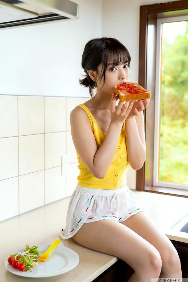    Graphis 桃乃木かな(桃乃木香奈) 写真集《Sign》室内私房与唯美户外旅拍 极致性感身材与清纯治愈系女神写真[55P]第16张图片
