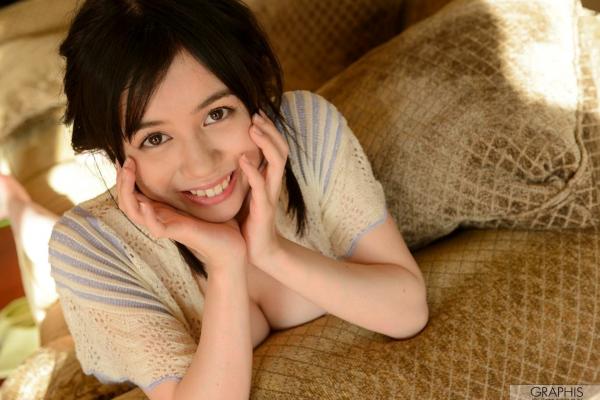    Graphis系列吉川爱美《Double Venus》写真集，居家比基尼私房诱惑与曼妙身材展示第32张图片