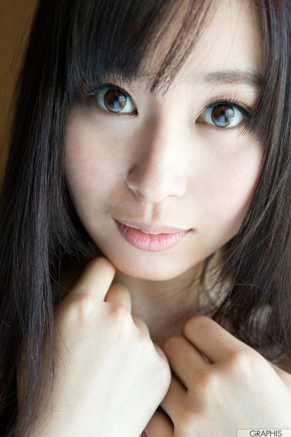    Graphis_小川桃果首秀写真，清纯私房与蕾丝诱惑，都市气质女神优雅诠释极致魅力第34张图片