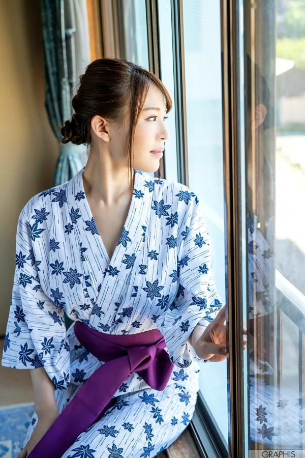    Graphis 凛音桃花《Private Affairs》写真集 - 清纯和服与性感海边度假风情第44张图片