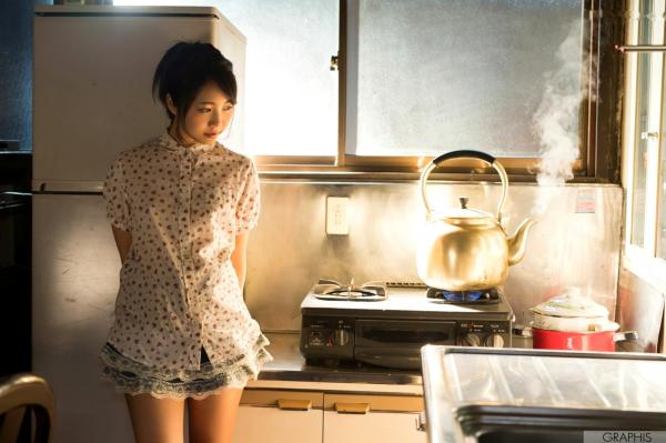    Graphis_户田真琴《Pure purification》日系私房写真，清纯唯美居家风格，极品治愈系女神写真集第24张图片