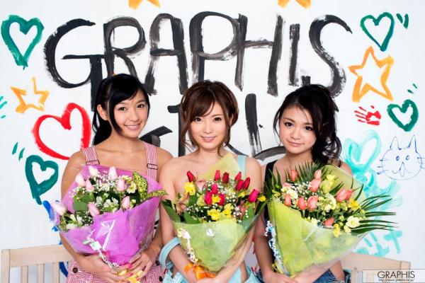    Graphis三美星光璀璨：鹤田かな、加藤リナ、小仓奈々唯美私房写真，清新少女与气球的甜蜜互动，极致治愈养眼，[42P]第42张图片