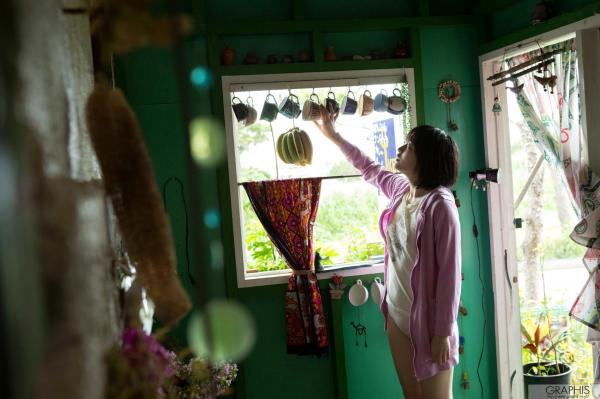    Graphis 长泽绘里奈《Pure》：清纯短发美少女居家私房性感写真集 [41P]第12张图片