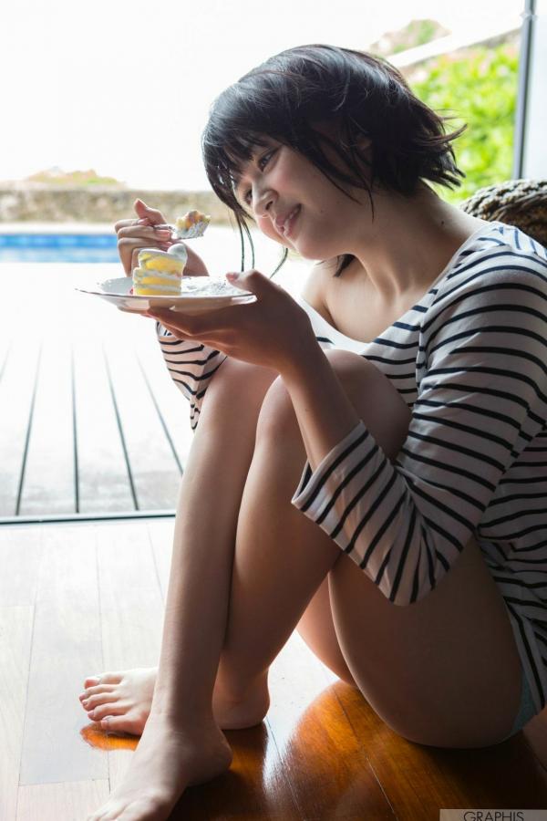    Graphis 长泽绘里奈《Pure》：清纯短发美少女居家私房性感写真集 [41P]第20张图片