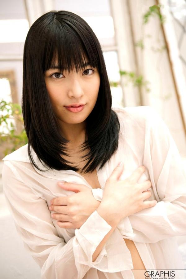   Graphis由爱可奈《Identity》元气校服私房写真系列，清纯俏皮少女的魅力瞬间第12张图片