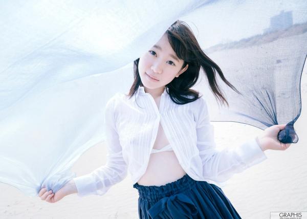    Graphis架乃ゆら『YU・RA・RA』写真集：清纯少女浴室湿身私房写真，捕捉童颜俏皮瞬间第5张图片