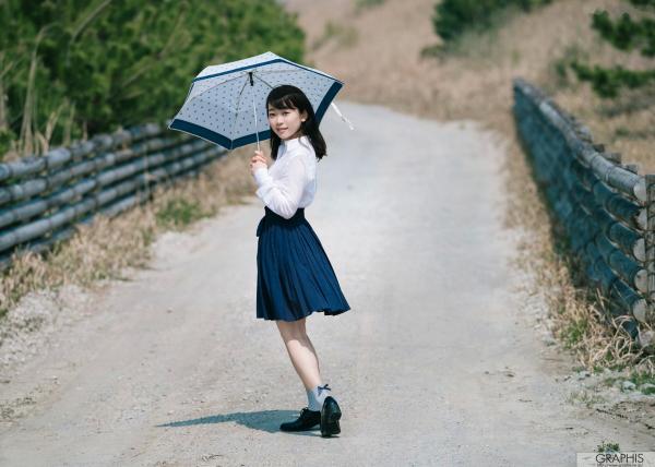    Graphis架乃ゆら『YU・RA・RA』写真集：清纯少女浴室湿身私房写真，捕捉童颜俏皮瞬间第11张图片