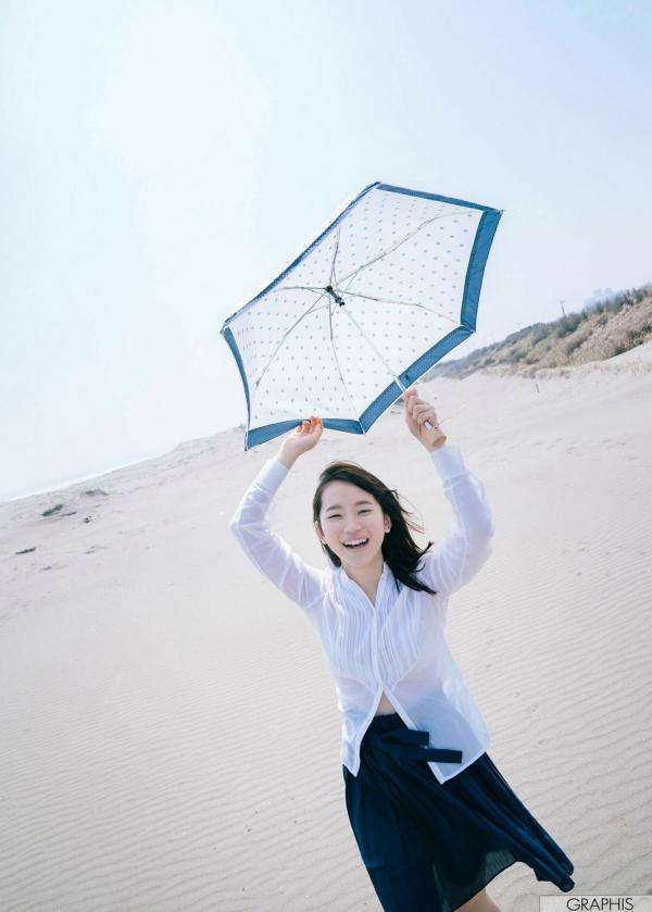    Graphis架乃ゆら『YU・RA・RA』写真集：清纯少女浴室湿身私房写真，捕捉童颜俏皮瞬间第24张图片