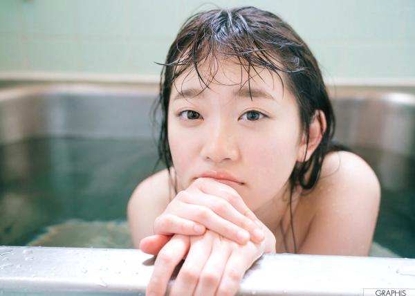    Graphis架乃ゆら『YU・RA・RA』写真集：清纯少女浴室湿身私房写真，捕捉童颜俏皮瞬间第30张图片