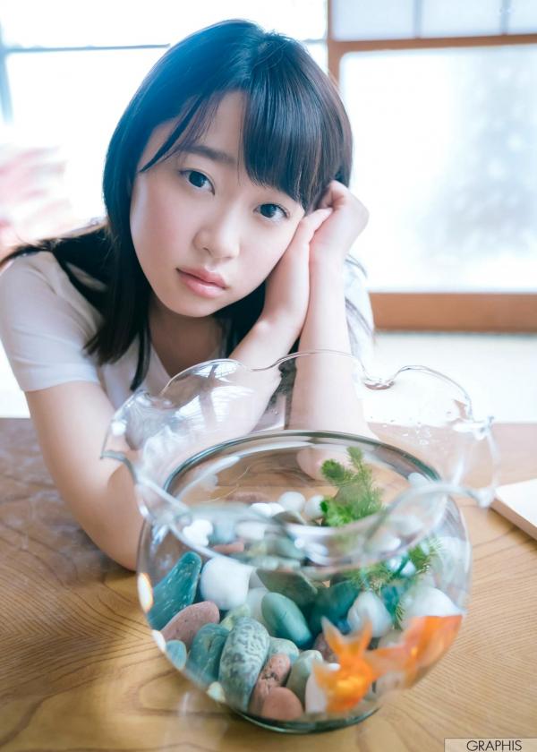    Graphis架乃ゆら『YU・RA・RA』写真集：清纯少女浴室湿身私房写真，捕捉童颜俏皮瞬间第36张图片