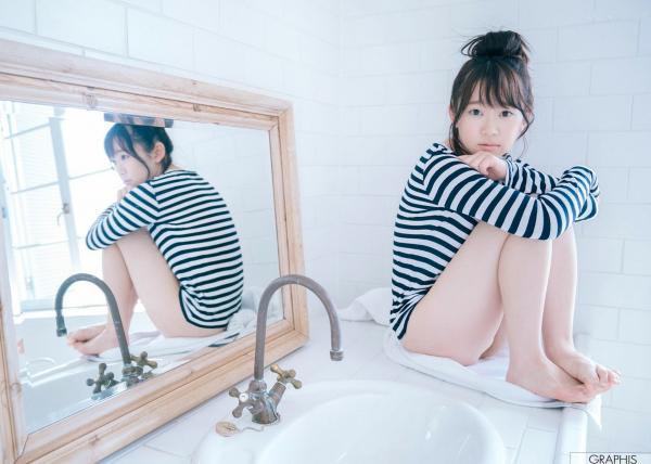    Graphis架乃ゆら『YU・RA・RA』写真集：清纯少女浴室湿身私房写真，捕捉童颜俏皮瞬间第42张图片