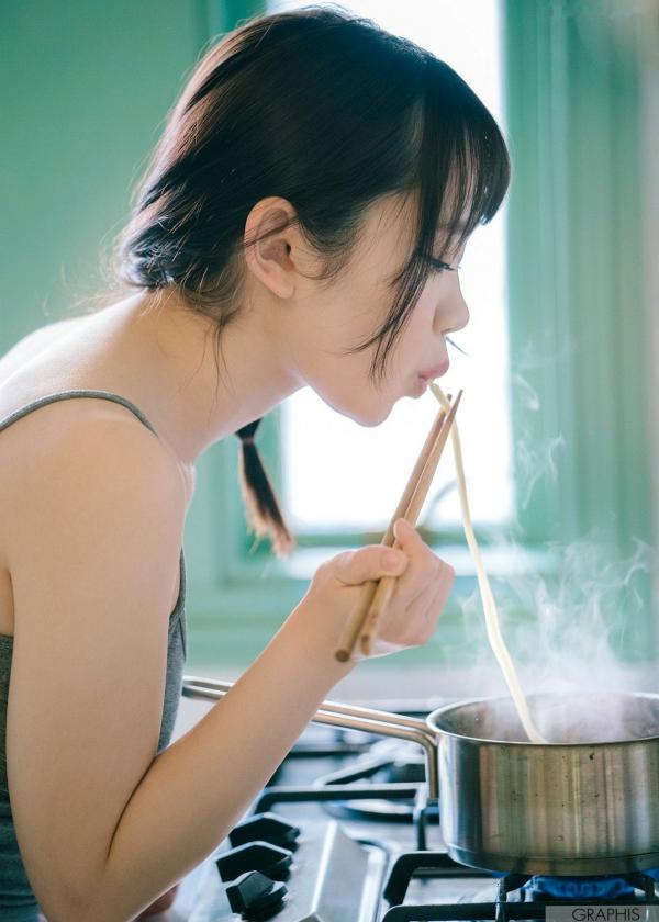    Graphis架乃ゆら『YU・RA・RA』写真集：清纯少女浴室湿身私房写真，捕捉童颜俏皮瞬间第49张图片