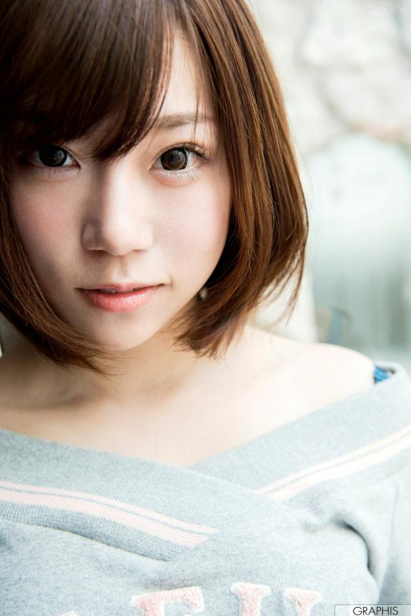    Graphis_Tsubasa 翼 First Gravure 首秀写真：清新特写与治愈系私房唯美瞬间第8张图片