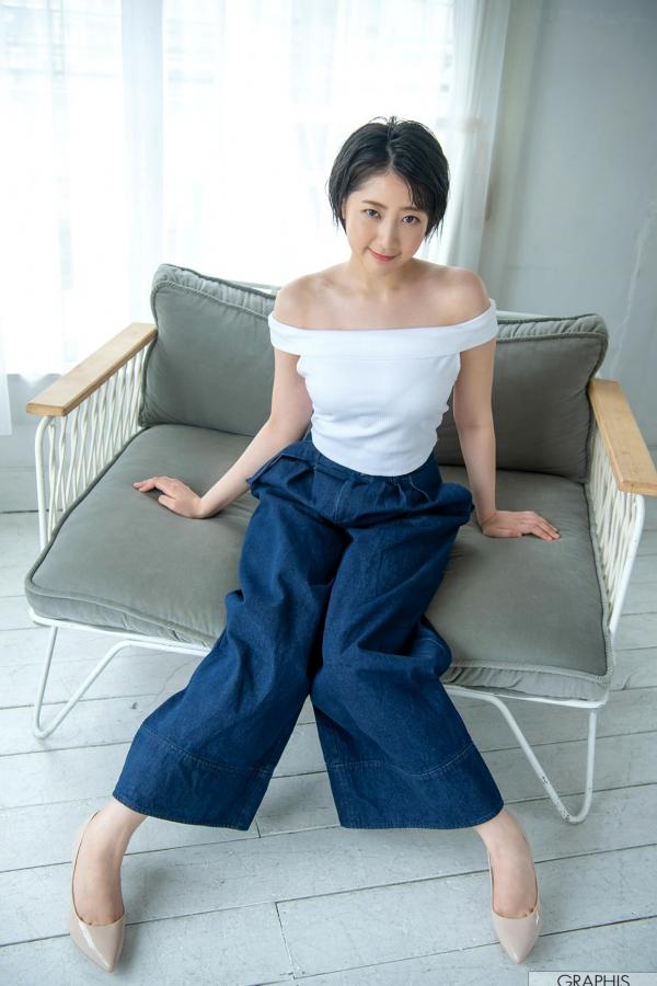    Graphis_ Gals474 夏目響 - 甜美短发家居私房照，尽显清新治愈系女神气质第24张图片