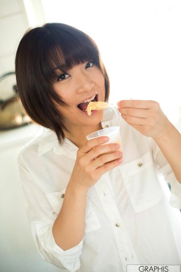    Graphis_Mayu Kamiya 神谷まゆ初写真，清纯甜美居家少女写真集，展现日系萝莉灵动诱惑魅力[30P]第7张图片