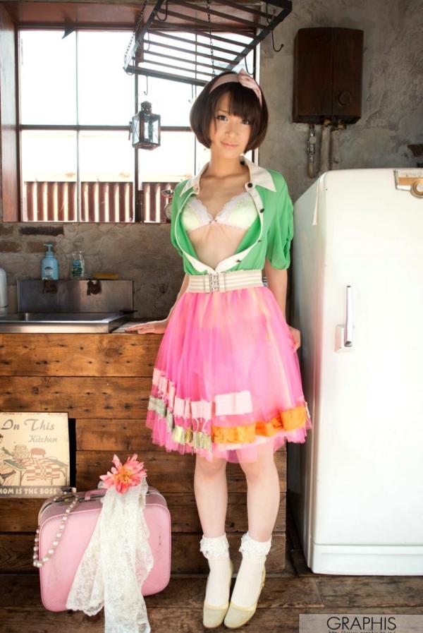    Graphis_Mayu Kamiya 神谷まゆ初写真，清纯甜美居家少女写真集，展现日系萝莉灵动诱惑魅力[30P]第16张图片