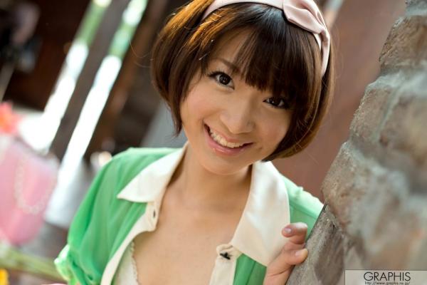    Graphis_Mayu Kamiya 神谷まゆ初写真，清纯甜美居家少女写真集，展现日系萝莉灵动诱惑魅力[30P]第17张图片