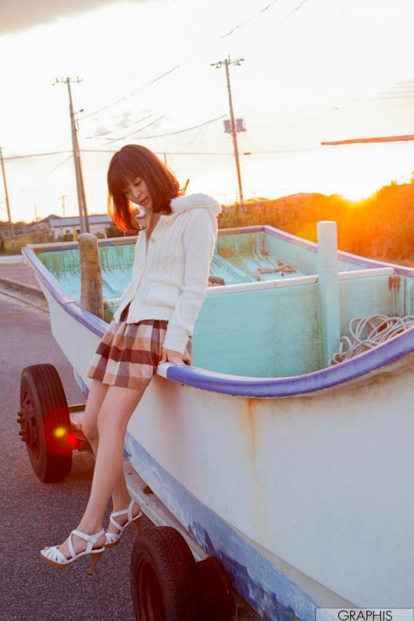    Graphis葵司《Careless Grace》：日本性感尤物尽显纯欲诱惑，唯美居家私房与户外写真集(29P)第19张图片