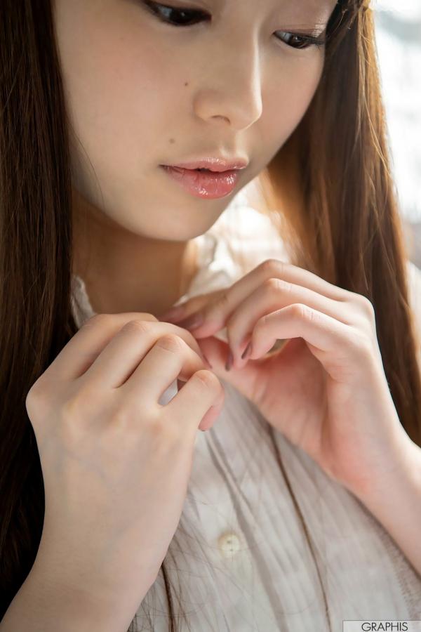   Graphis写真集：新名あみん《AMIN》精致私房视觉，展现清纯与轻熟的优雅魅惑第9张图片