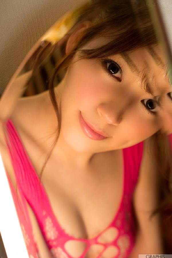    Graphis_爱音麻里亚《Pleasant Breeze》：暖阳下的柔美居家私房高清写真第35张图片