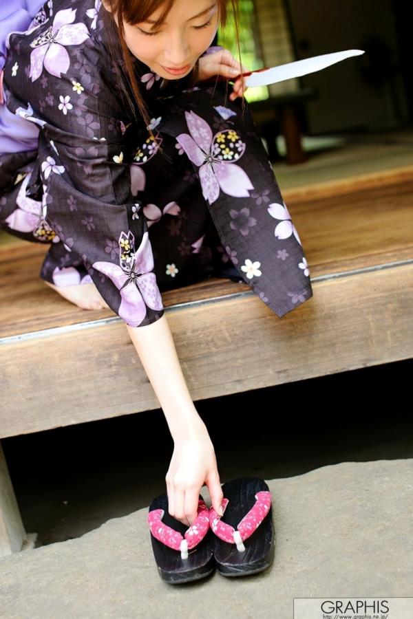    Graphis写真：横山美雪《Blossoms》优雅和服私房室内写真 [32P]第5张图片