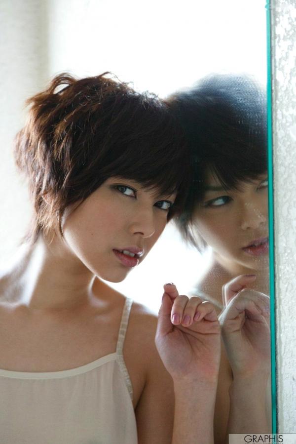    Graphis写真集：卯水咲流与森山綾乃《Oriental Beauty》私房短发女神冷艳写真，尽显妩媚优雅高级感第43张图片