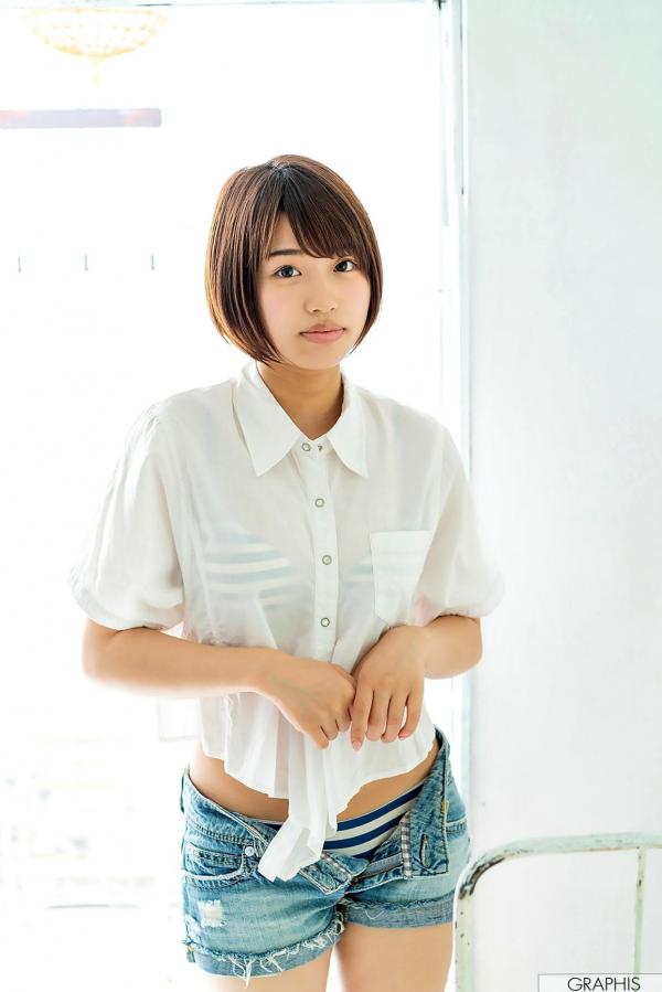    Graphis 唯井真寻 Mahiro Tadai 清纯短发美少女户外清新私房写真第11张图片