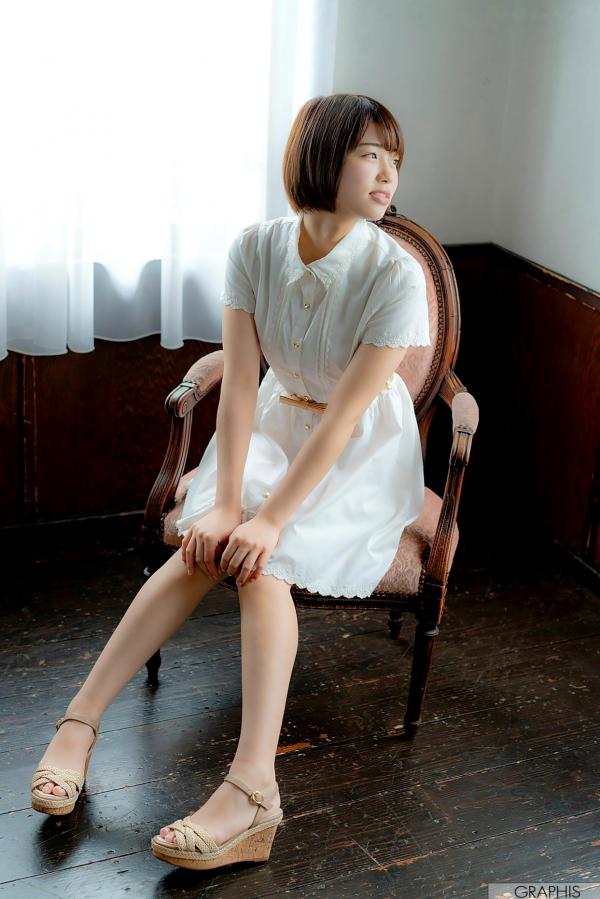    Graphis 唯井真寻 Mahiro Tadai 清纯短发美少女户外清新私房写真第40张图片