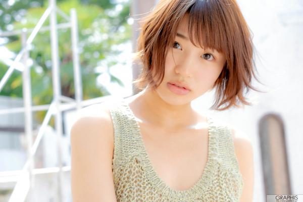    Graphis 唯井真寻 Mahiro Tadai 清纯短发美少女户外清新私房写真第59张图片