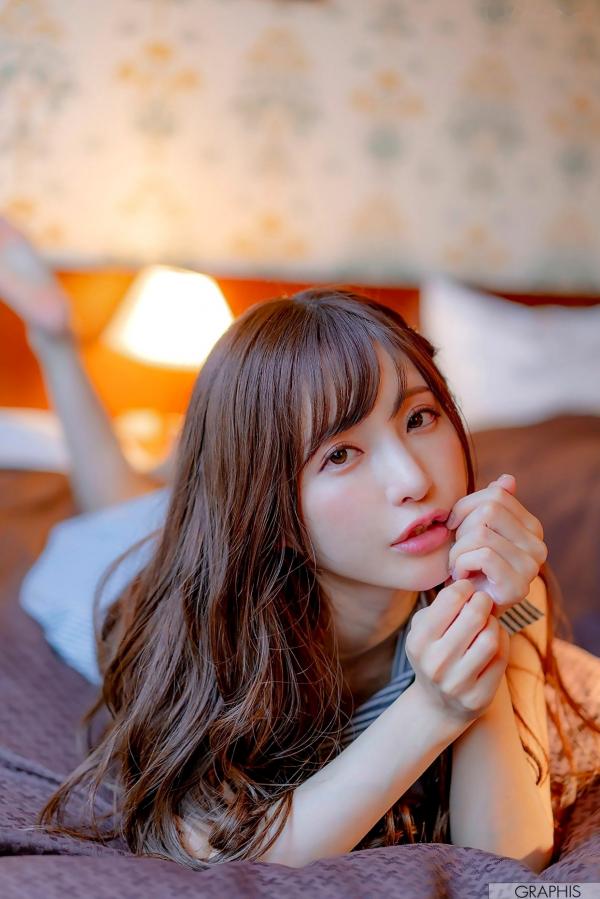    天使萌 Moe Amatsuka《HONEY》写真集：性感与清纯的完美邂逅，多套唯美内衣造型带来极致视觉享受第43张图片
