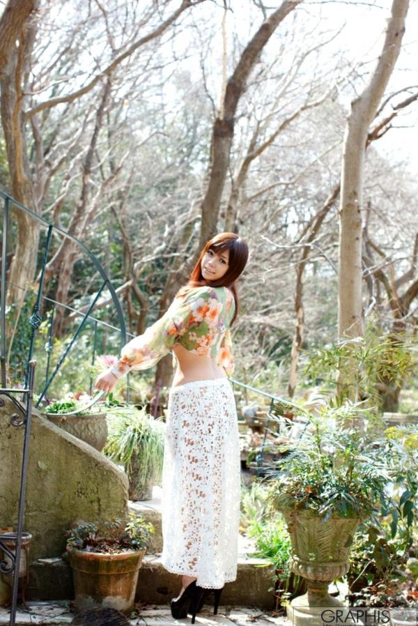    Graphis写真：伊藤りな（伊藤娜莉）《Diary》甜蜜日常，唯美户外与私房清新少女美图第3张图片