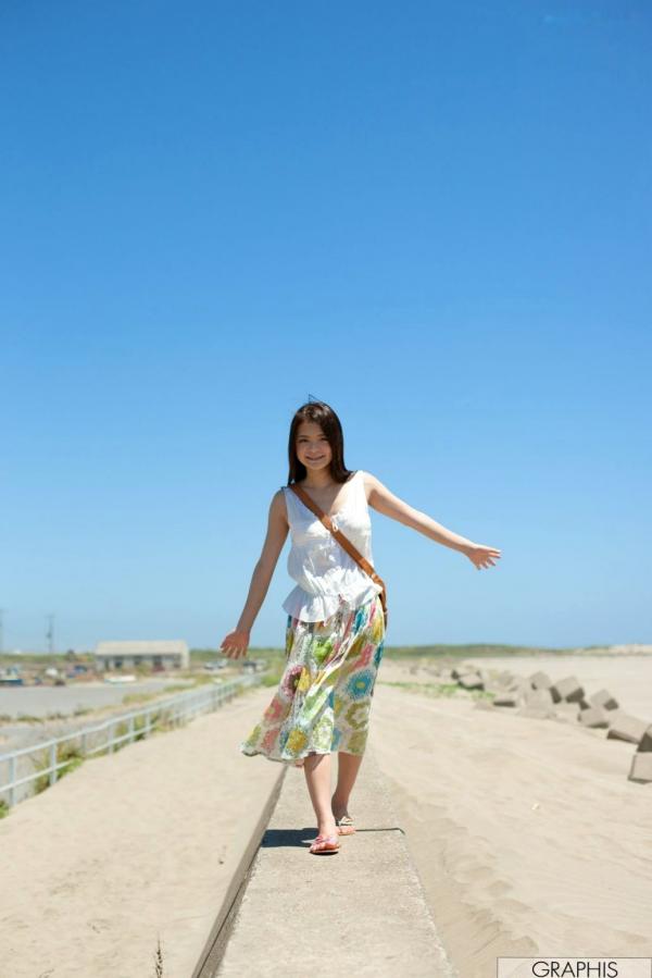    Graphis_Kana Tsuruta 鹤田かな/鹤田香奈 海边度假清新写真，阳光比基尼与夏日海滩街拍第9张图片