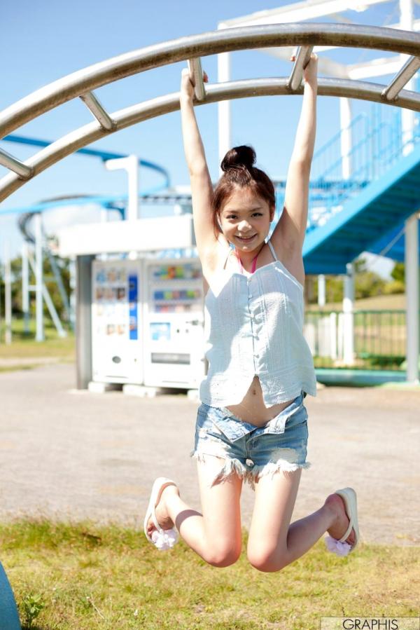    Graphis_Kana Tsuruta 鹤田かな/鹤田香奈 海边度假清新写真，阳光比基尼与夏日海滩街拍第66张图片