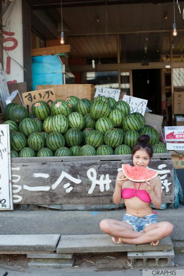    Graphis_Kana Tsuruta 鹤田かな/鹤田香奈 海边度假清新写真，阳光比基尼与夏日海滩街拍第90张图片