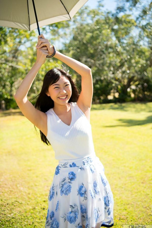    Graphis_桐谷まつり/桐谷茉莉『Soleil』户外写真，白衬衫甜美诱惑与自然清新唯美大片第24张图片