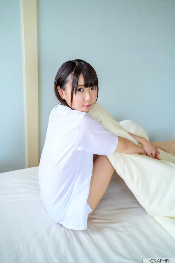    Graphis 梦见照歌《Innocent Girl》：清纯校服少女与浴室湿身比基尼魅力写真第19张图片