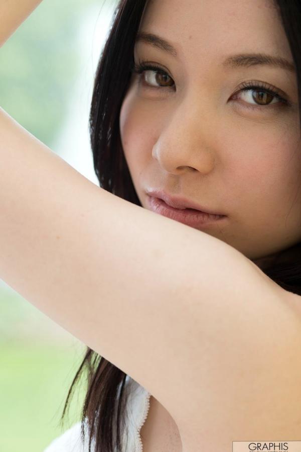    Graphis 庵野杏 (Anno An) 初次写真作品，清纯面容搭配紫色蕾丝内衣，演绎居家私房诱惑美学，尽显迷人曲线与性感魅力第9张图片