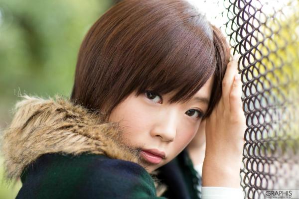   Graphis_纱仓まな/纱仓真奈《Second Love》青春运动与俏皮居家大尺度精选写真集 [39P]第9张图片