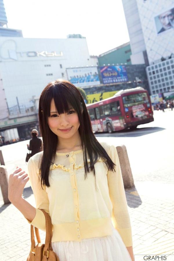    Graphis系列：坂口美穗乃（坂口みほの）《Chapter》精选写真集，街拍休闲与居家简约清纯风格，展现治愈系日系女神魅力第1张图片