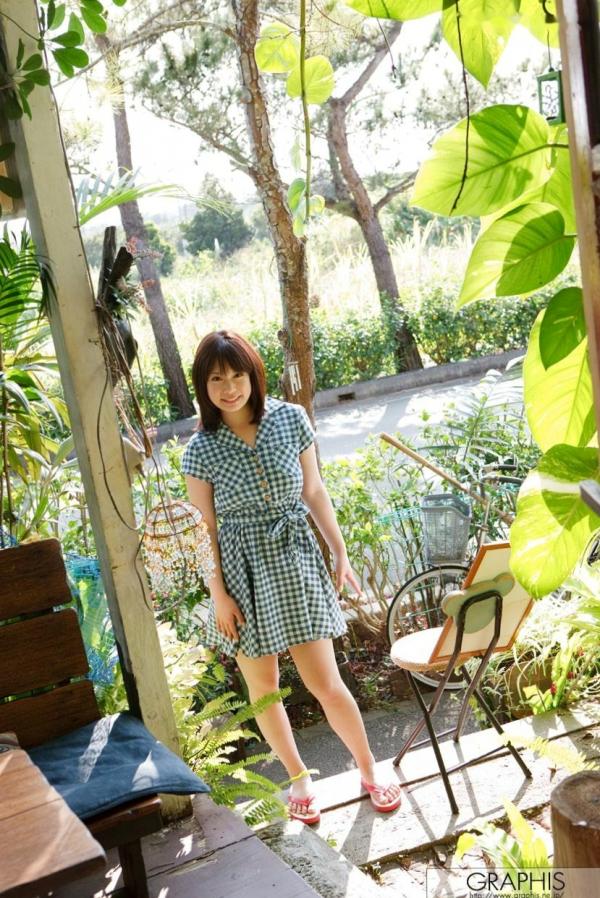    Graphis_篠原杏/筱原杏《Sweety》写真集，海边清新甜美少女，校服诱惑与性感魅力第3张图片
