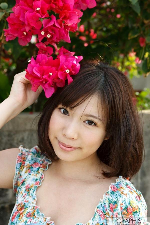    Graphis_篠原杏/筱原杏《Sweety》写真集，海边清新甜美少女，校服诱惑与性感魅力第8张图片